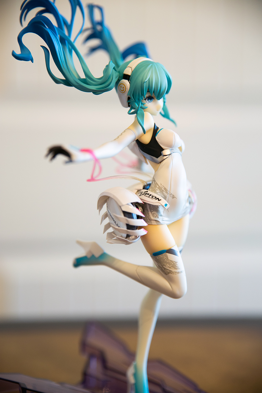 Hatsune Miku - Vocaloid - Good Smile Racing 2014 - REVIEW 35 —  MyFigureCollection.net